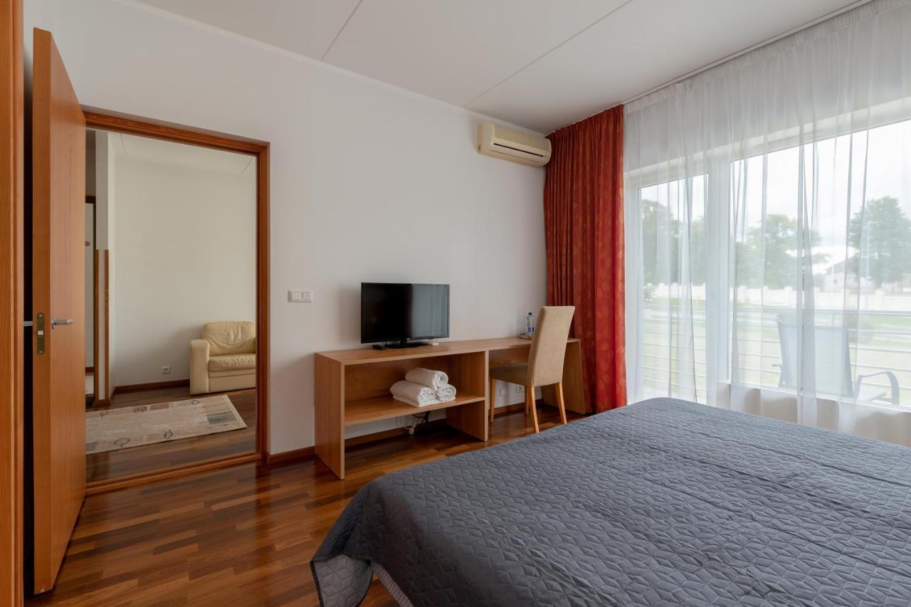Raadimoisa Hotell Tartu Exteriér fotografie